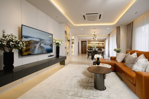 Villa à Chiang Mai, Thaïlande 4 chambres № 113733 - photo 7