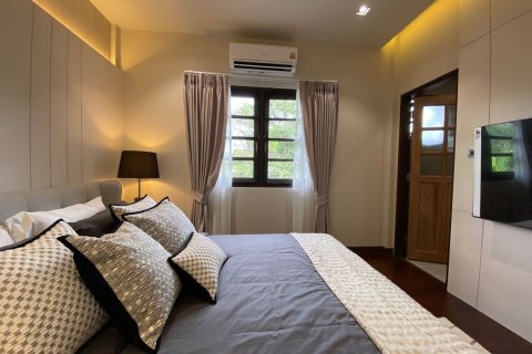Villa in Chiang Mai, Thailand 4 bedrooms № 113733 - photo 29