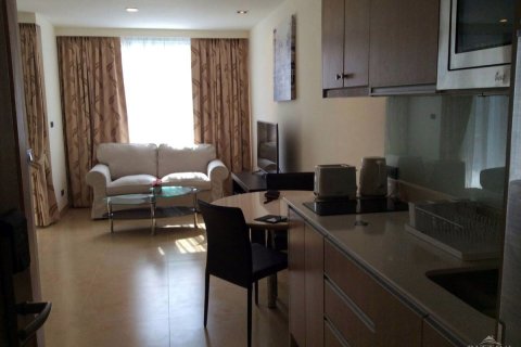 Studio dans le Condo à Pattaya, Thaïlande  № 204136
