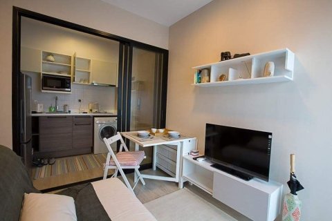 Студия в кондо в Хуай Кванге, Бангкок, Таиланд № 154175 - фото 4