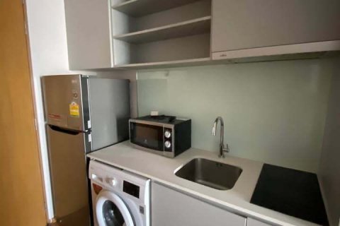 Studio in the Condo in Bang Rak, Bangkok, Thailand № 136303 - photo 3