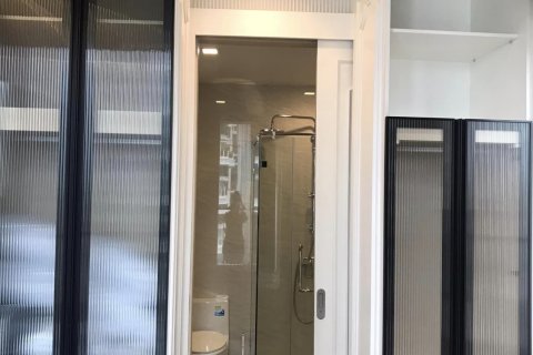 Studio dans le Condo à Watthana, Bangkok, Thaïlande  № 164617 - photo 10