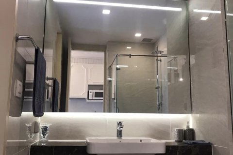 Studio dans le Condo à Watthana, Bangkok, Thaïlande  № 164617 - photo 13