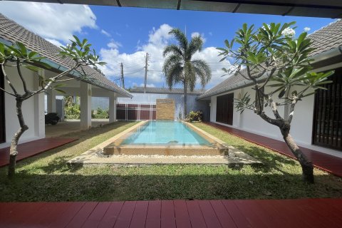 Villa à Phuket, Thaïlande 3 chambres № 164613 - photo 1