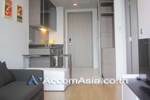 Condominio de 1 dormitorio en Khlong Toei, Bangkok, Tailandia № 217859