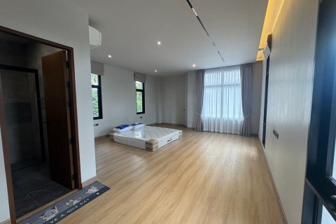 Дом в Сураттхани, Таиланд с 5 спальнями  № 138516 - фото 14