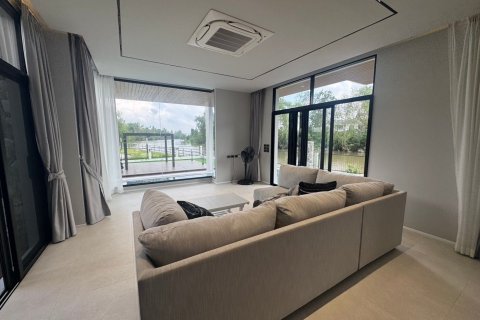 Дом в Сураттхани, Таиланд с 5 спальнями  № 138516 - фото 5