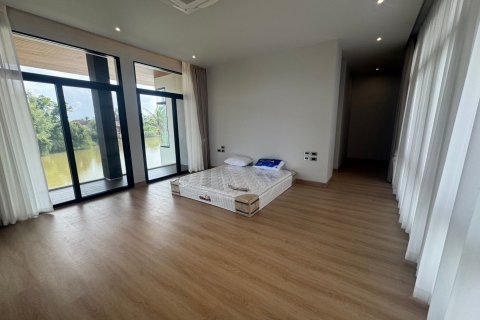 Дом в Сураттхани, Таиланд с 5 спальнями  № 138516 - фото 11