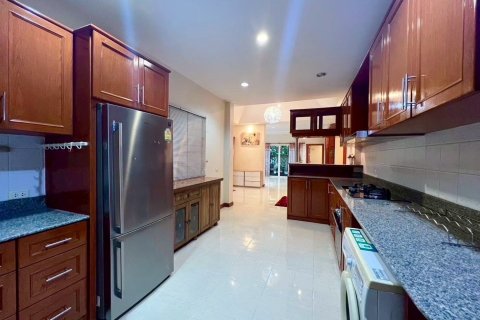 Maison à Pattaya, Thaïlande 3 chambres № 138518 - photo 12