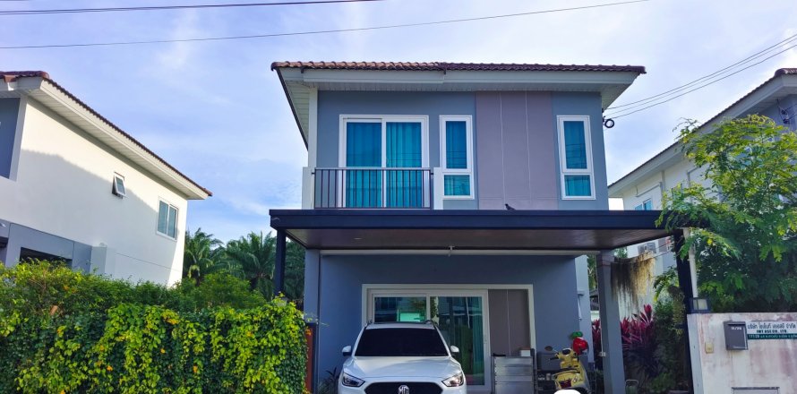 House in Phuket, Thailand 3 bedrooms № 138512