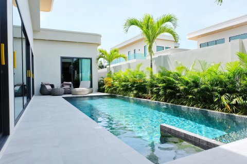 Estudio en Pattaya, Tailandia № 232907 - foto 25