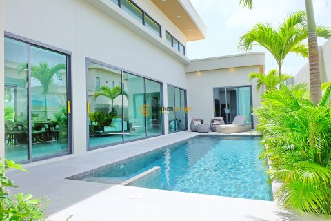Studio à Pattaya, Thaïlande № 232907