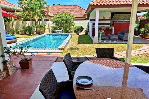 Studio in Bang Lamung, Thailand № 232908