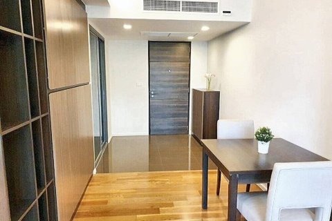 Condo à Khlong Toei, Bangkok, Thaïlande, 1 chambre  № 155456 - photo 7