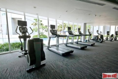 Commercial property in Bangkok, Thailand 128 sq.m. № 155462 - photo 4