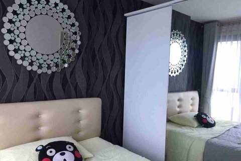 Condo in Bangkok, Thailand, 1 bedroom № 208754 - photo 8