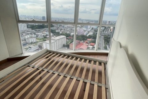 Condo in Bang Kapi, Bangkok, Thailand, 2 bedrooms  № 137797 - photo 4