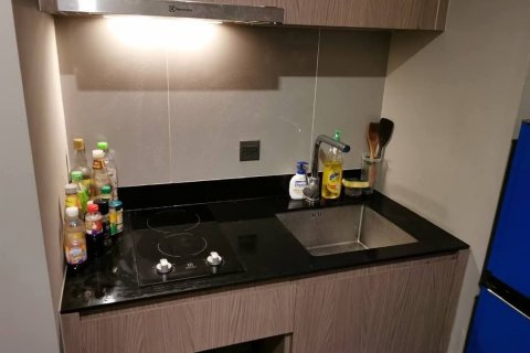 Studio in the Condo in Chatuchak, Bangkok, Thailand  № 137794 - photo 5