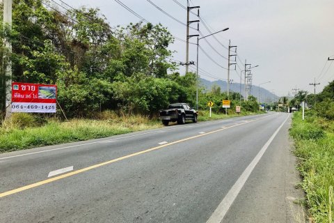 Земельный участок в Каенг Хое, Таиланд 137600м2  № 171130 - фото 3