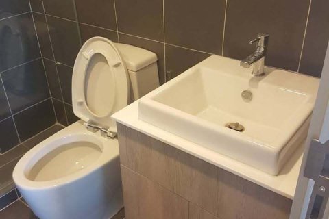 Кондоминиум с 2 спальнями в Бангкок Ной, Таиланд № 171133 - фото 10