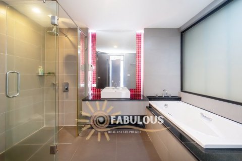 Condo in Bang Tao, Thailand, 1 bedroom № 179311 - photo 7