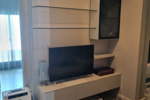 Кондоминиум с 2 спальнями в Пхая Тая, Бангкок, Таиланд № 147382 - фото 2