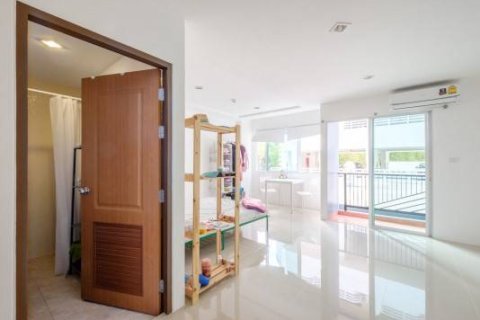 สตูดิโอในคอนโดมิเนียมในจอมเทียน, พัทยา, ประเทศไทย № 204309