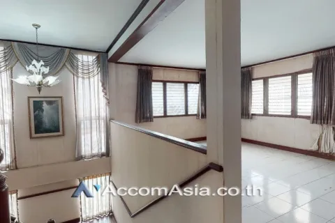 Haus in Khlong Toei, Bangkok, Thailand 4 Schlafzimmer № 215962 - Foto 8
