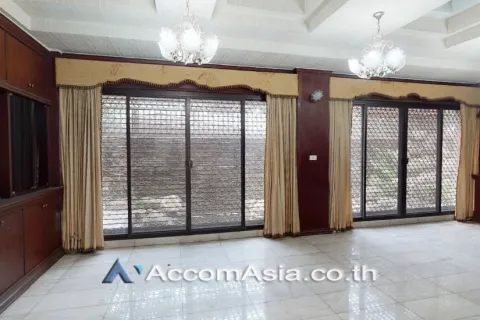 Haus in Khlong Toei, Bangkok, Thailand 4 Schlafzimmer № 215962 - Foto 2