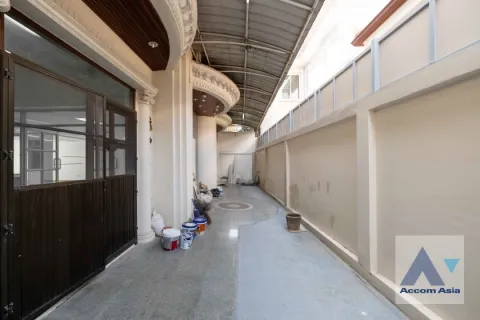 Gewerbeimmobilie in Khlong Toei, Bangkok, Thailand 730 m2 № 215964 - Foto 6