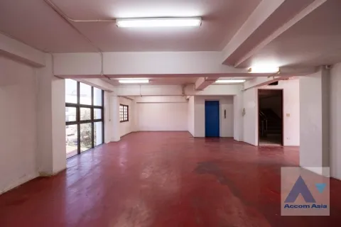 Gewerbeimmobilie in Khlong Toei, Bangkok, Thailand 730 m2 № 215964 - Foto 17
