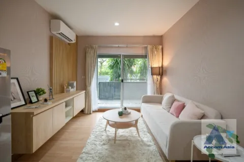 Condo à Khlong Toei, Bangkok, Thaïlande, 2 chambres  № 215965