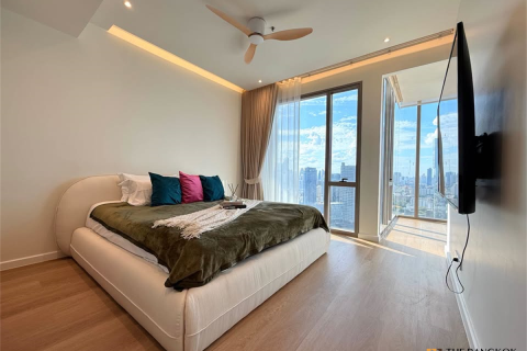Condo in Bangkok, Thailand, 3 bedrooms № 197457 - photo 7