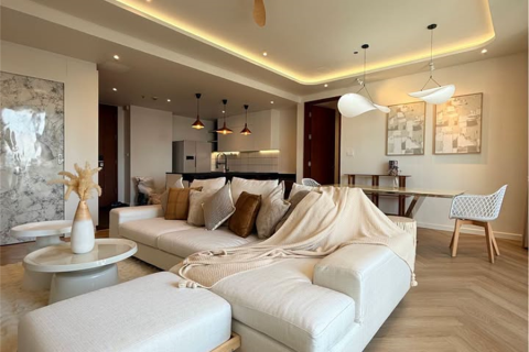 Condo in Bangkok, Thailand, 3 bedrooms № 197457 - photo 6