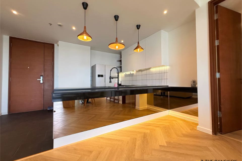 Condo in Bangkok, Thailand, 3 bedrooms № 197457 - photo 4