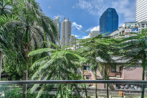 Condo in Bangkok, Thailand, 2 bedrooms  № 197456 - photo 3