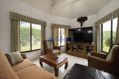 House in Pattaya, Thailand 3 bedrooms № 195817 - photo 5