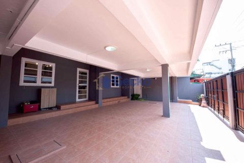 บ้านในพัทยา, ประเทศไทย 12 ห้องนอน № 195819 - รูปถ่าย 16