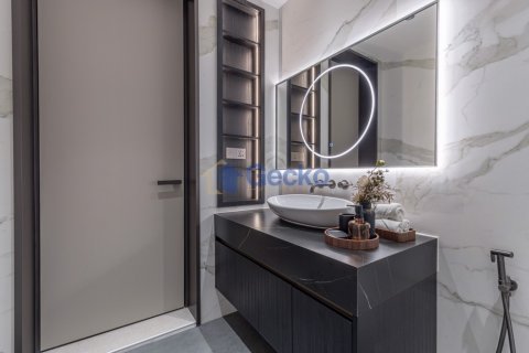 House in Pattaya, Thailand 5 bedrooms № 195816 - photo 25