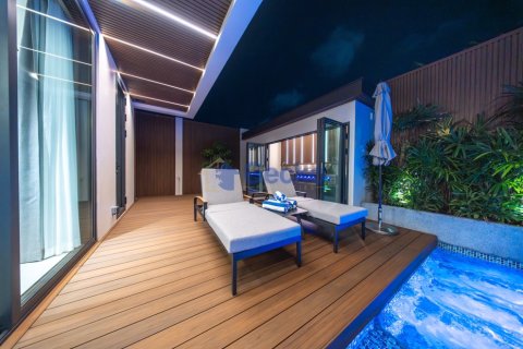 House in Pattaya, Thailand 5 bedrooms № 195816 - photo 27