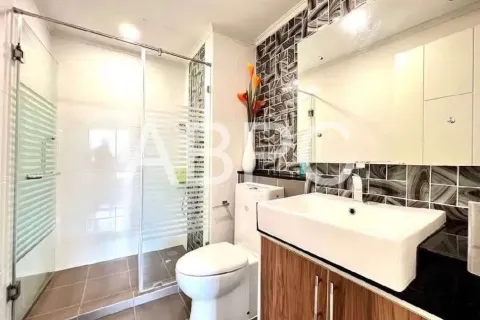 Condominio de 1 dormitorio en Jomtien Beach, Pattaya, Tailandia № 211496 - foto 3