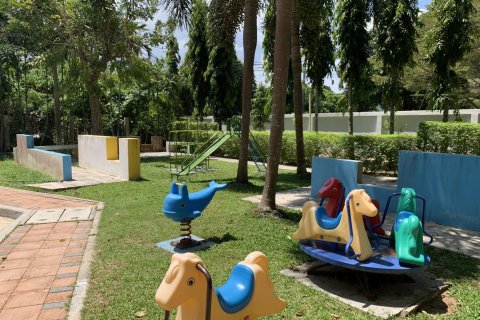 Condo in Kathu, Thailand, 1 bedroom  № 153823 - photo 24