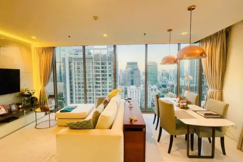 Condo à Sathon, Bangkok, Thaïlande, 2 chambres  № 137833 - photo 1