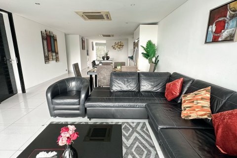 Кондоминиум с 3 спальнями в Кату, Таиланд № 137832 - фото 14