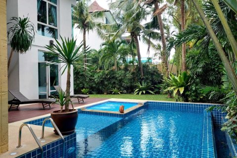 Вилла в Паттайе, Таиланд с 4 спальнями  № 152997 - фото 10