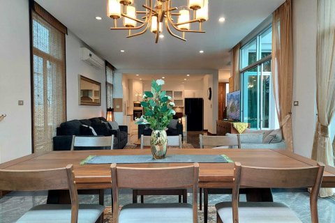 Вилла в Паттайе, Таиланд с 4 спальнями  № 152997 - фото 3