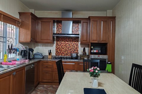 Дом в Сан Кампаенге, Таиланд с 4 спальнями  № 152995 - фото 18