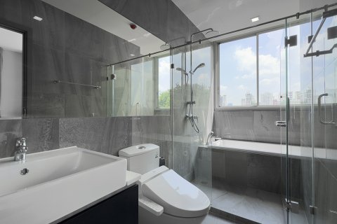 Condo in Watthana, Bangkok, Thailand, 2 bedrooms № 201163 - photo 9