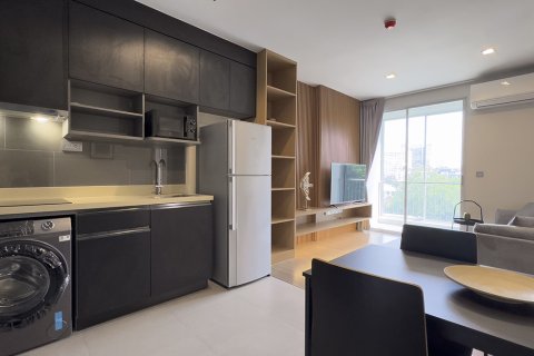 Condo in Watthana, Bangkok, Thailand, 2 bedrooms № 201163 - photo 2
