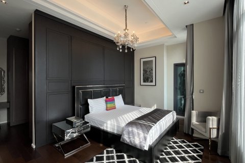 Condo in Watthana, Bangkok, Thailand, 3 bedrooms № 201165 - photo 18